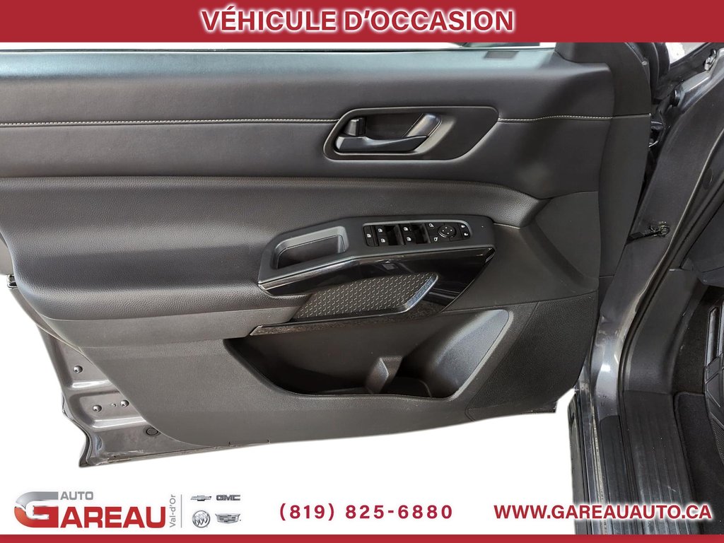 Nissan Pathfinder S 2023 à Val-d'Or, Québec - 11 - w1024h768px