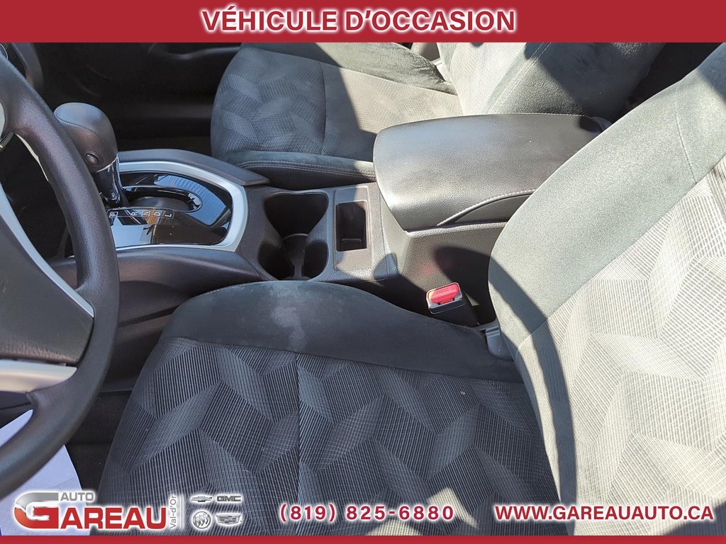 2016 Nissan Rogue in Val-d'Or, Quebec - 10 - w1024h768px