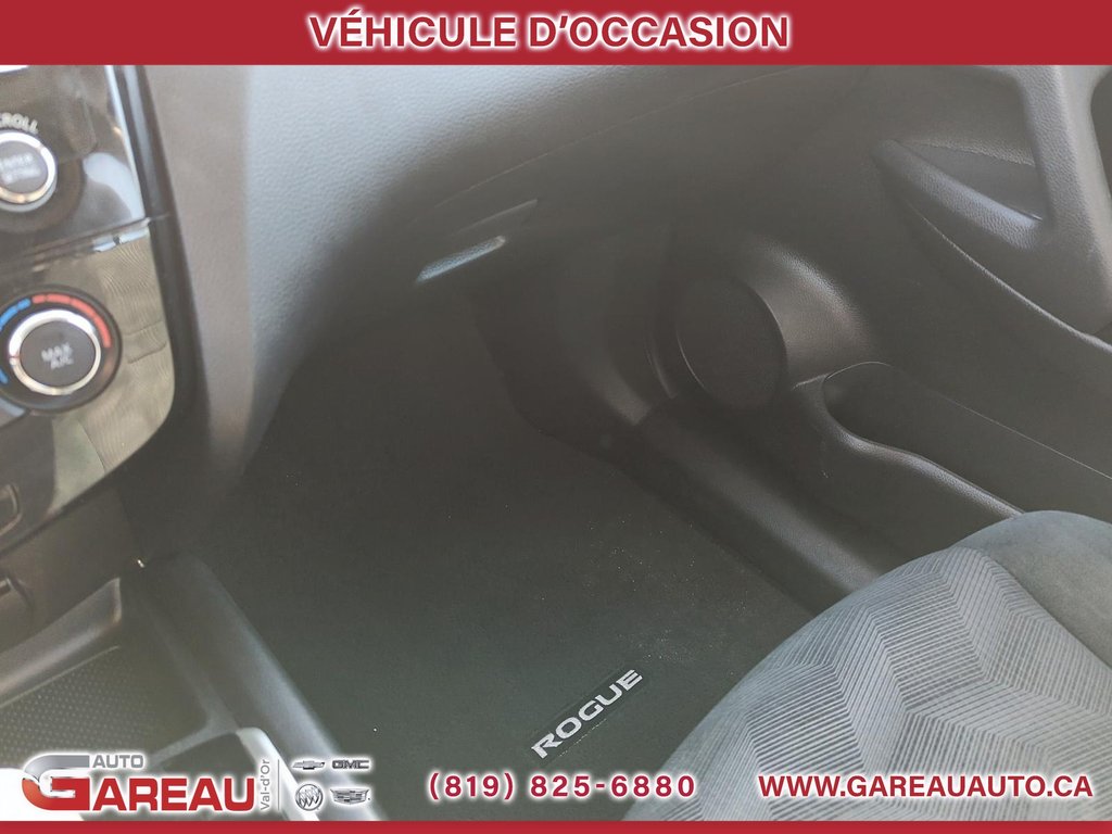 2016 Nissan Rogue in Val-d'Or, Quebec - 19 - w1024h768px