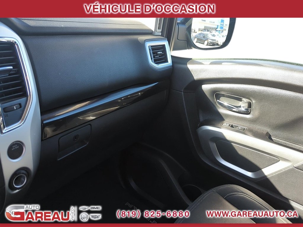2017 Nissan Titan in Val-d'Or, Quebec - 21 - w1024h768px