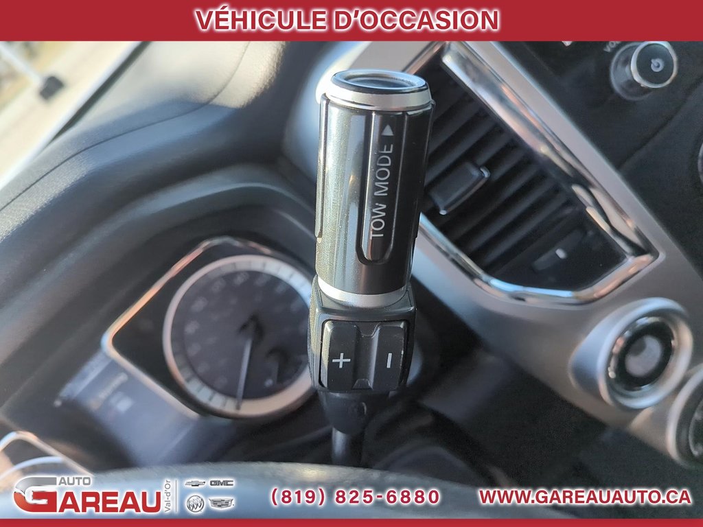 2017 Nissan Titan in Val-d'Or, Quebec - 15 - w1024h768px