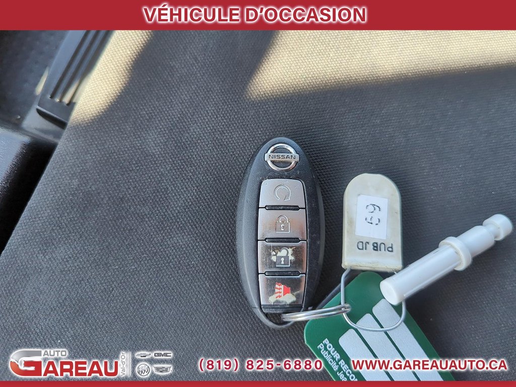 2017 Nissan Titan in Val-d'Or, Quebec - 17 - w1024h768px