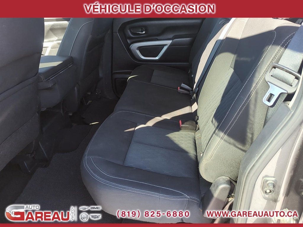 2017 Nissan Titan in Val-d'Or, Quebec - 22 - w1024h768px