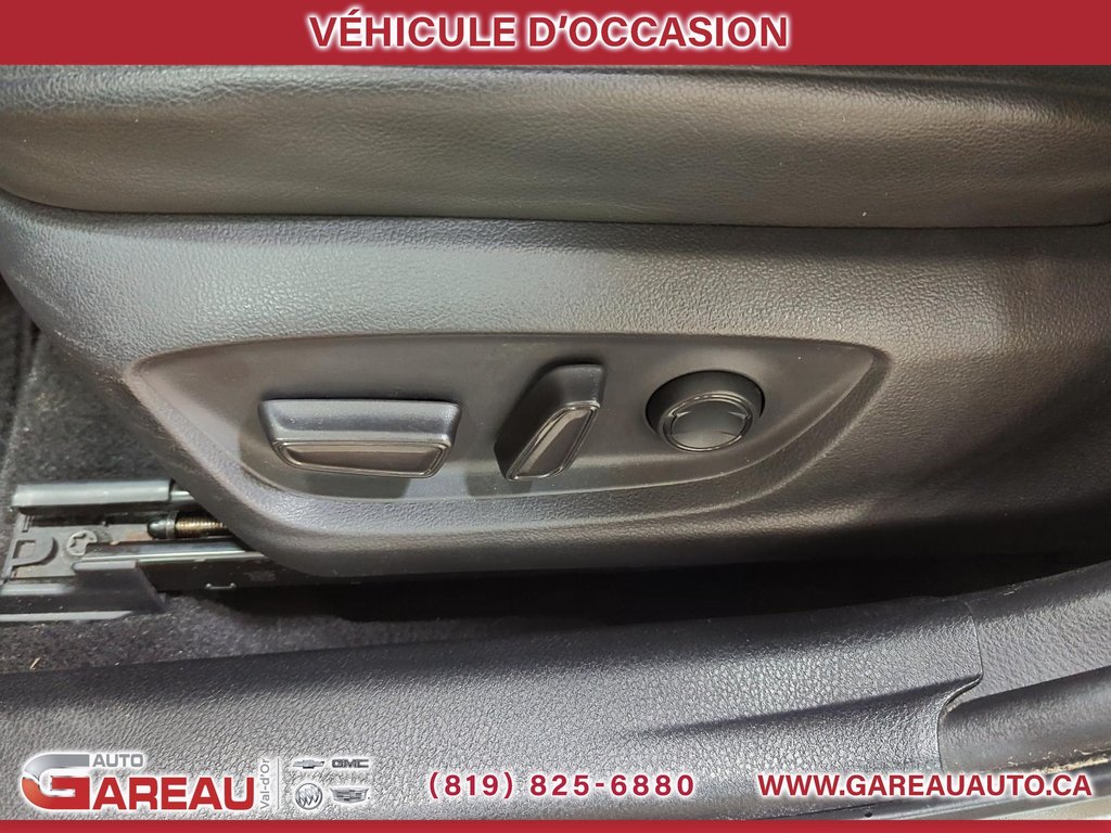 Toyota Camry SE 2019 à Val-d'Or, Québec - 20 - w1024h768px