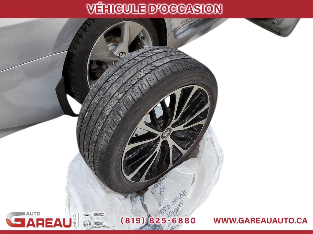 Toyota Camry SE 2019 à Val-d'Or, Québec - 21 - w1024h768px