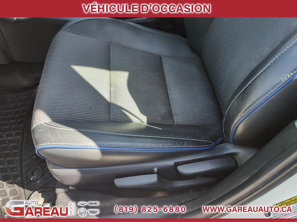 2018 Toyota Corolla SE in Val-d'Or, Quebec - 9 - w1024h768px