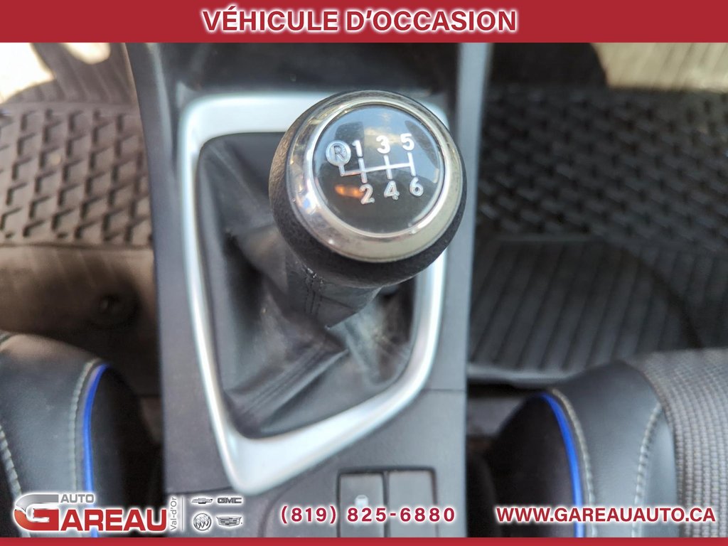 2018 Toyota Corolla SE in Val-d'Or, Quebec - 15 - w1024h768px