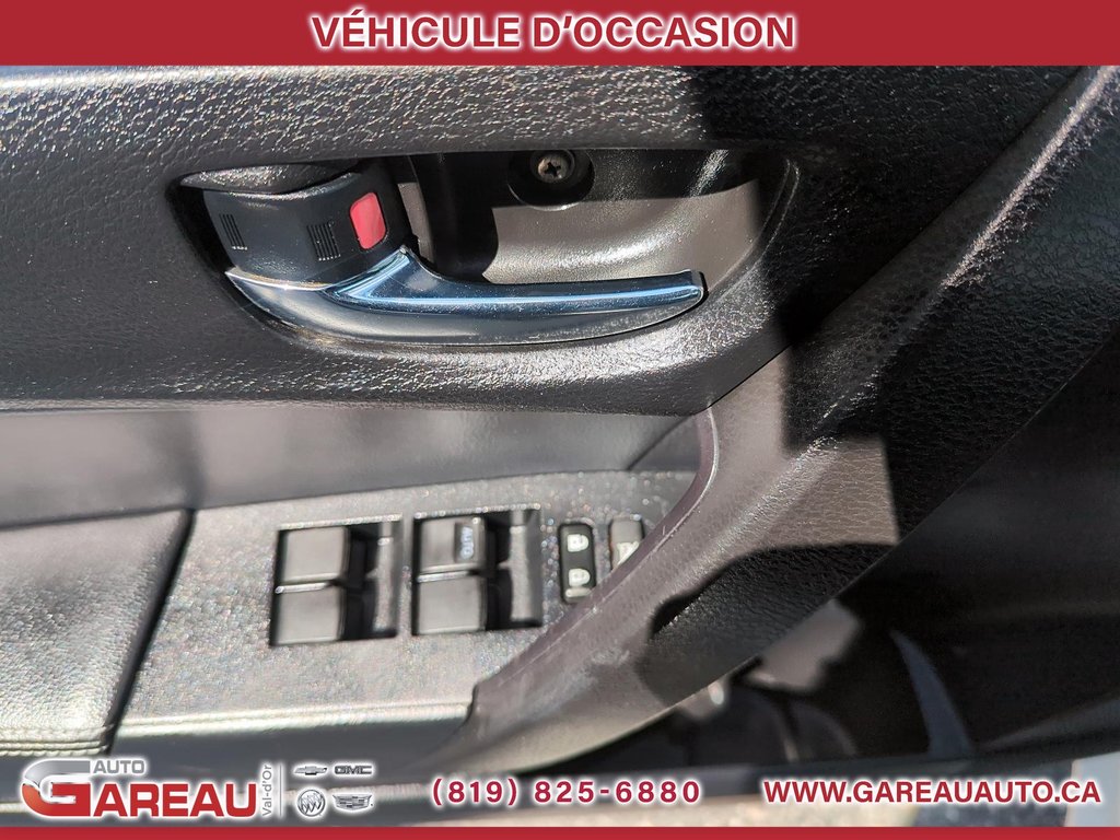 2018 Toyota Corolla SE in Val-d'Or, Quebec - 11 - w1024h768px