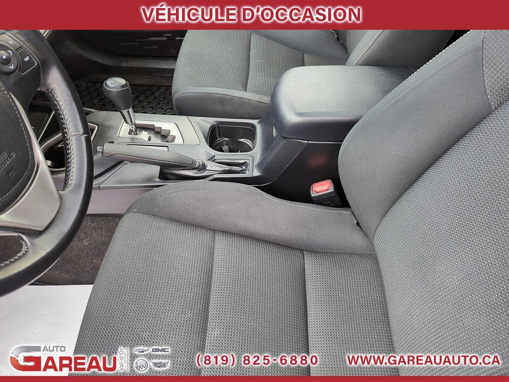 Toyota RAV4 Hybrid XLE 2016 à Val-d'Or, Québec - 10 - w1024h768px