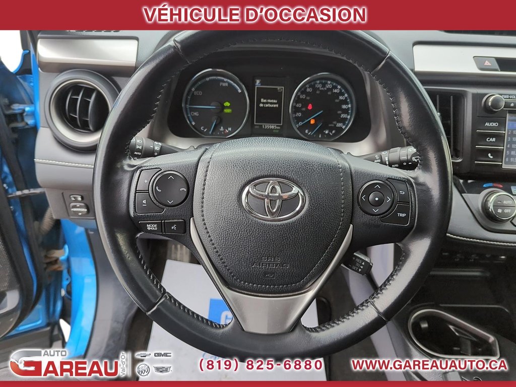 Toyota RAV4 Hybrid XLE 2016 à Val-d'Or, Québec - 12 - w1024h768px