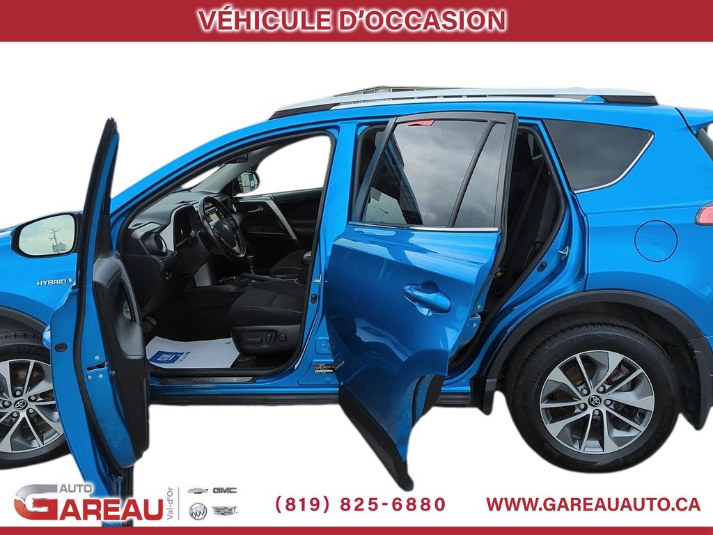 Toyota RAV4 Hybrid XLE 2016 à Val-d'Or, Québec - 26 - w1024h768px