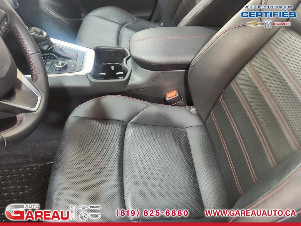 2023 Toyota RAV4 Prime XSE in Val-d'Or, Quebec - 10 - w1024h768px