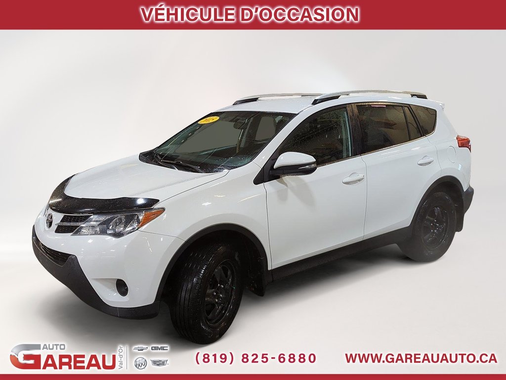 Toyota RAV4  2015 à Val-d'Or, Québec - 1 - w1024h768px