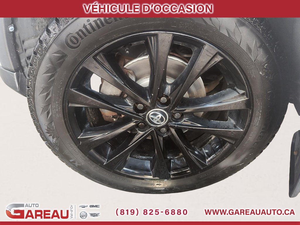 2018 Toyota RAV4 XLE in Val-d'Or, Quebec - 7 - w1024h768px