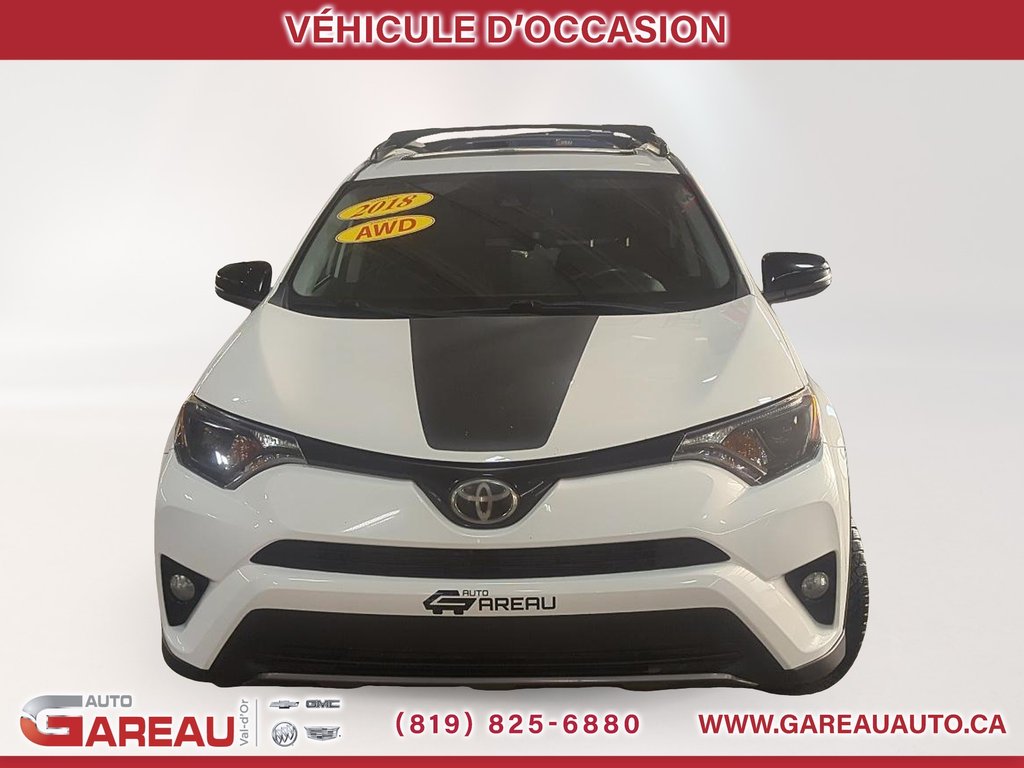 2018 Toyota RAV4 XLE in Val-d'Or, Quebec - 2 - w1024h768px