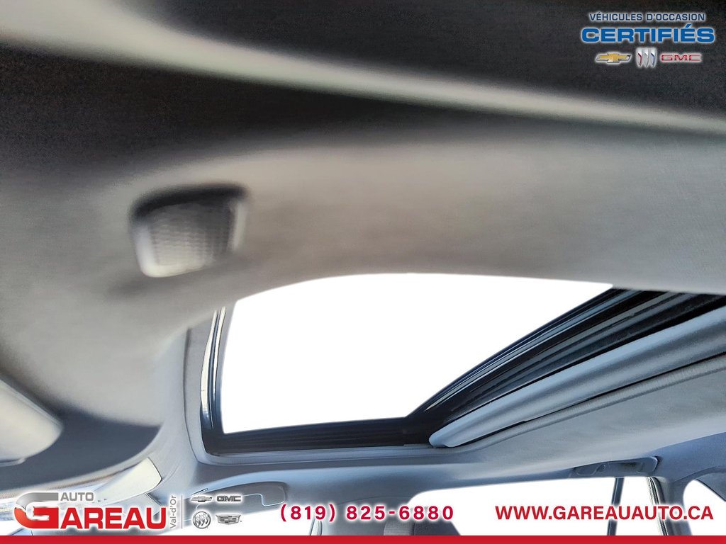 2023 Toyota RAV4 in Val-d'Or, Quebec - 17 - w1024h768px