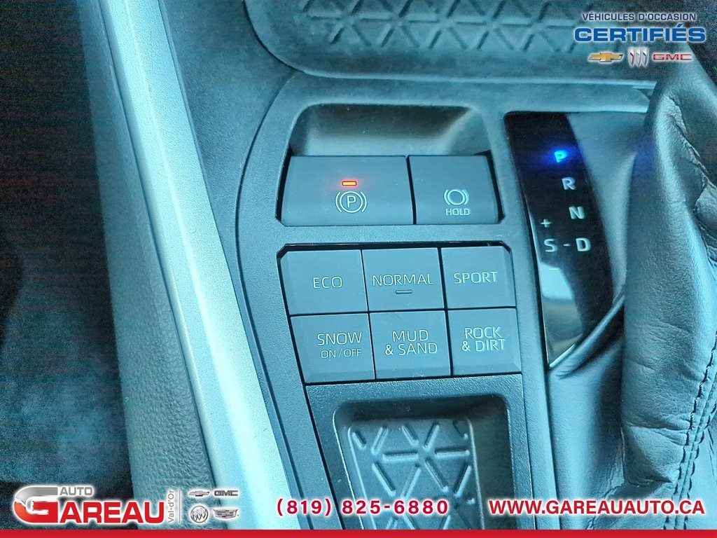 2023 Toyota RAV4 in Val-d'Or, Quebec - 16 - w1024h768px