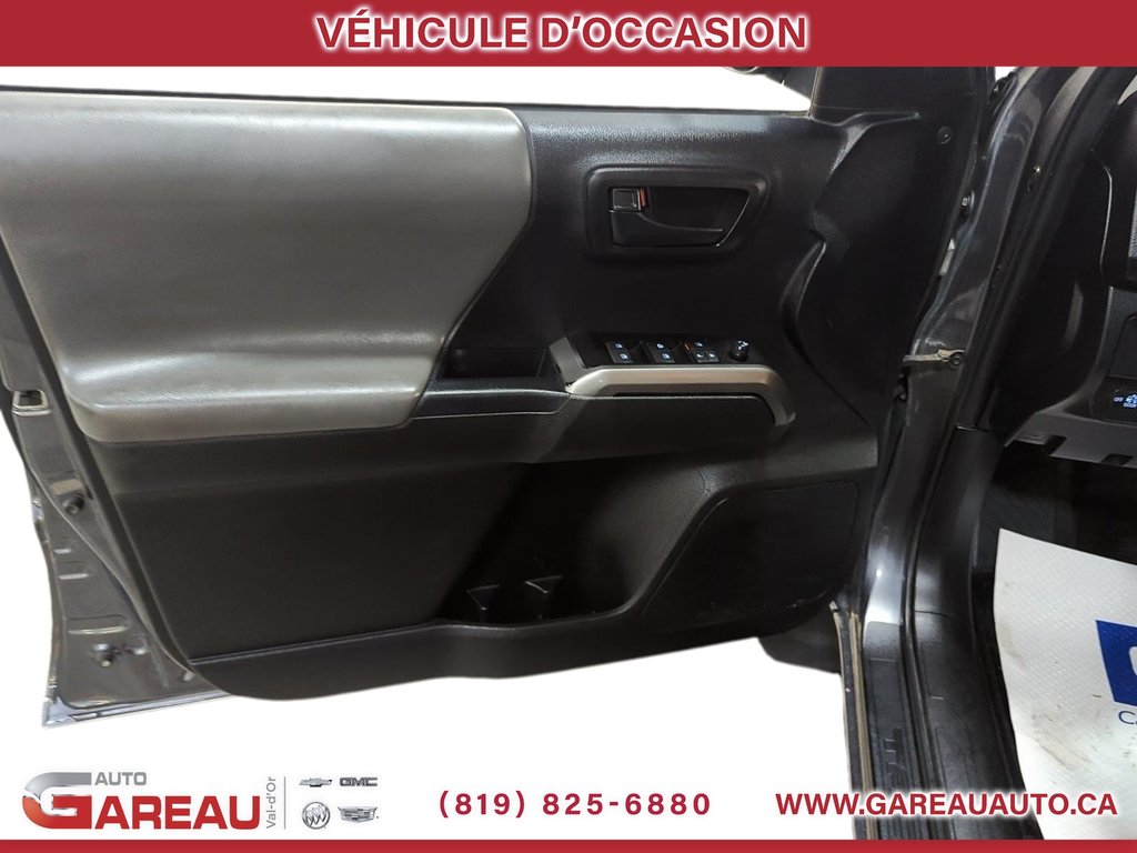 2022 Toyota Tacoma in Val-d'Or, Quebec - 11 - w1024h768px