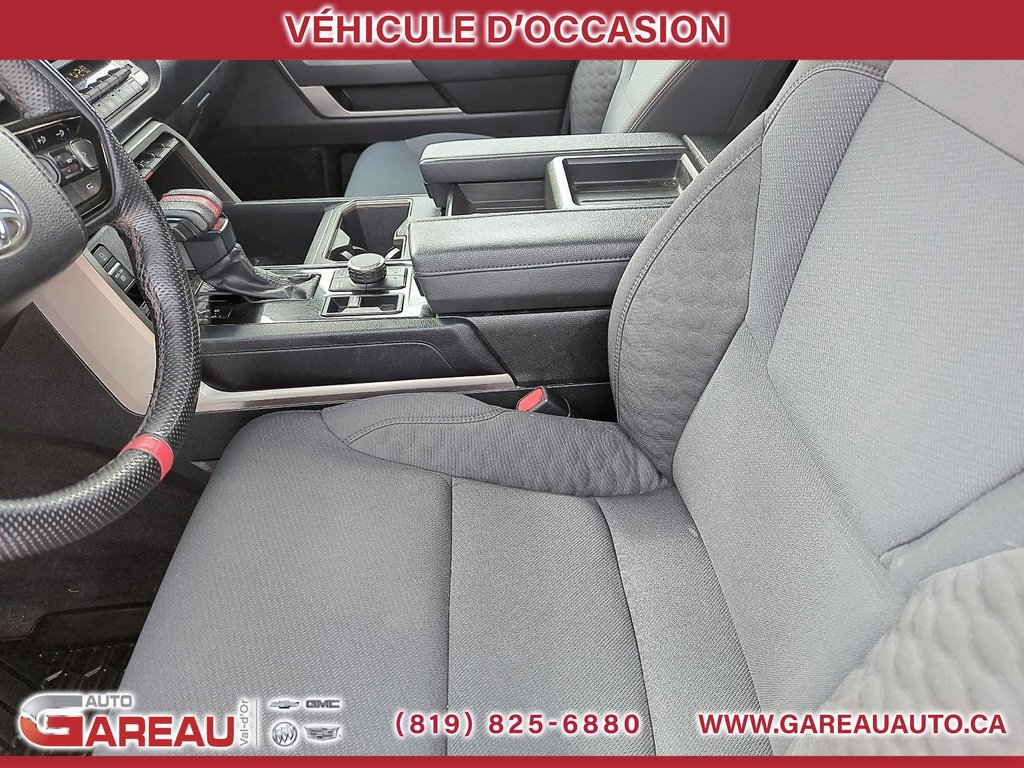 2023 Toyota Tundra in Val-d'Or, Quebec - 10 - w1024h768px