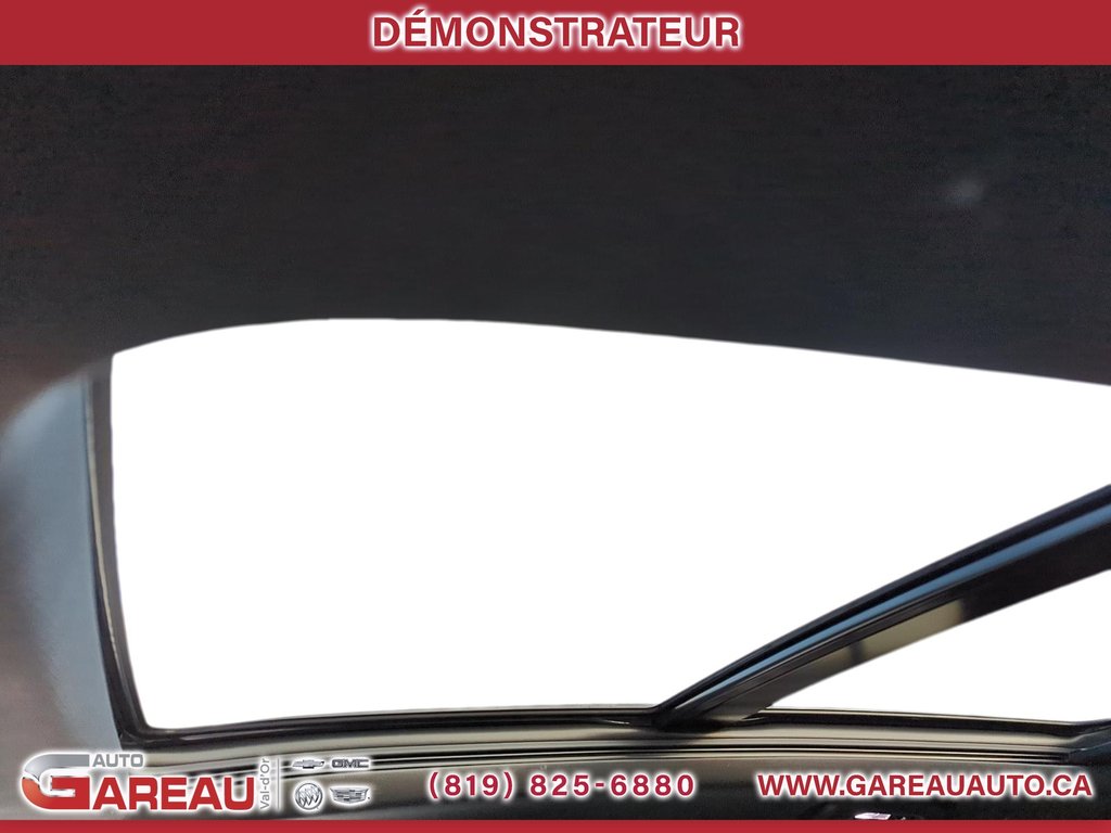 2025 Cadillac XT4 Sport in Val-d'Or, Quebec - 17 - w1024h768px
