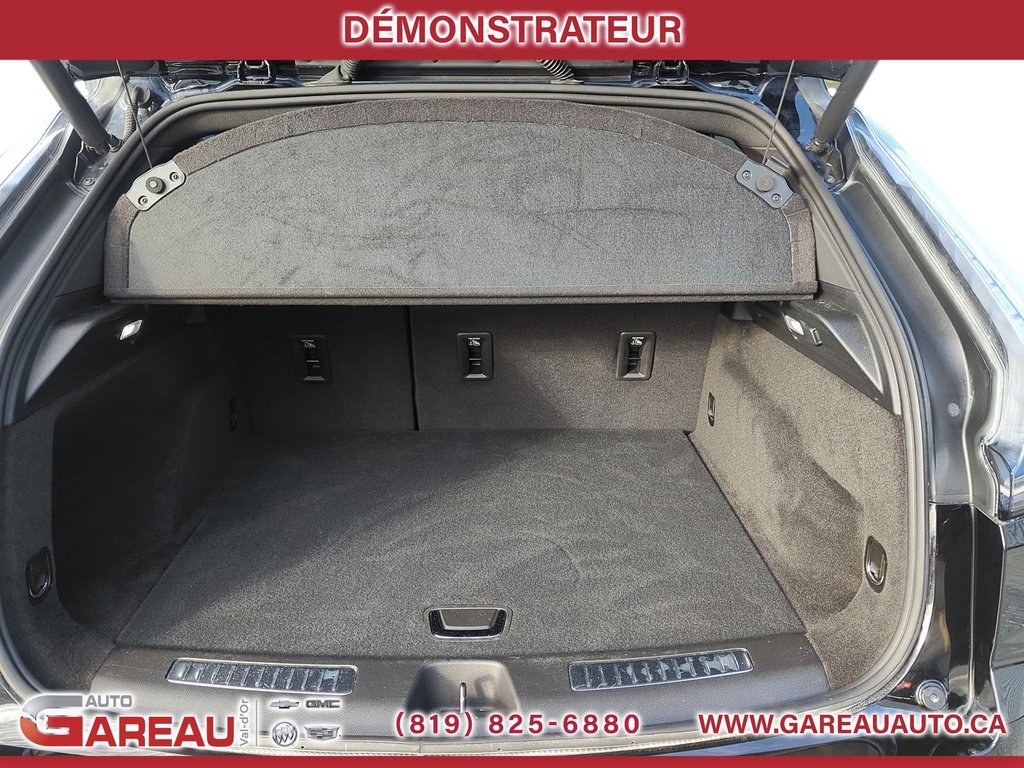 2025 Cadillac XT4 Sport in Val-d'Or, Quebec - 6 - w1024h768px