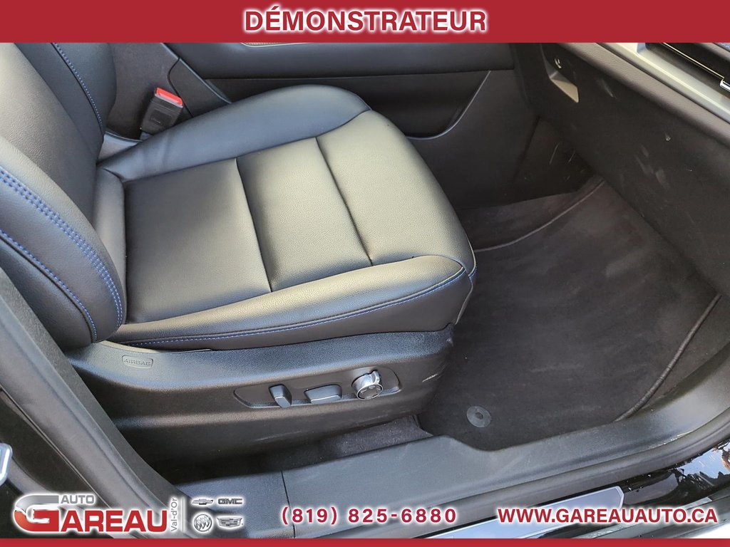 2025 Cadillac XT4 Sport in Val-d'Or, Quebec - 24 - w1024h768px