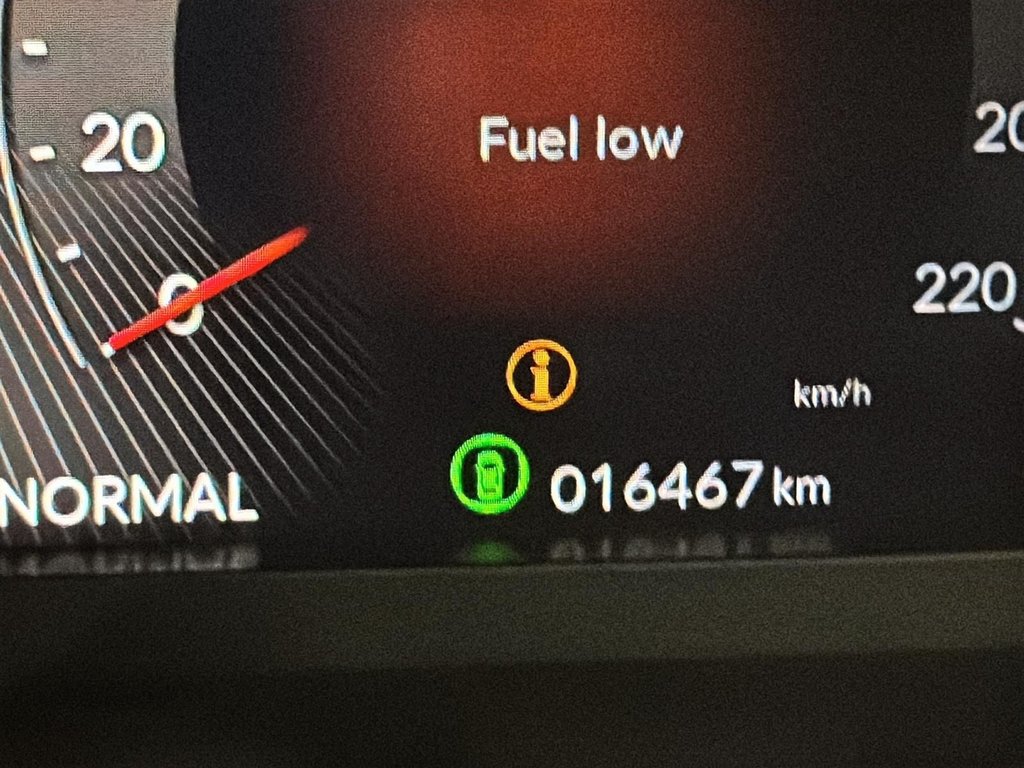 Acura ADX Platinum Elite A-Spec TOIT CUIR CHAUFFANTS CAM GPS 2025 à Montréal, Québec - 32 - w1024h768px