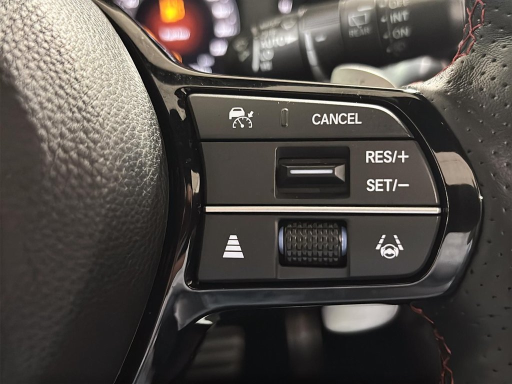 Acura ADX Platinum Elite A-Spec TOIT CUIR CHAUFFANTS CAM GPS 2025 à Montréal, Québec - 31 - w1024h768px