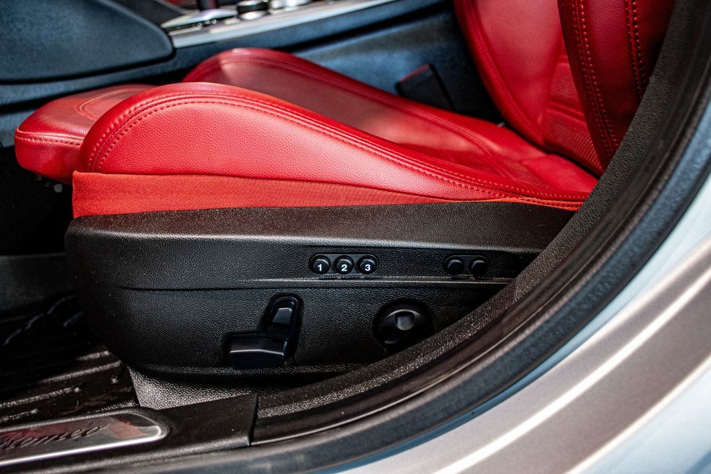 Alfa Romeo GIULIA Ti SPORT CUIR ROUGE TOIT OUVRANT NAVIGATION CAMERA 2021 à Montréal, Québec - 25 - w1024h768px