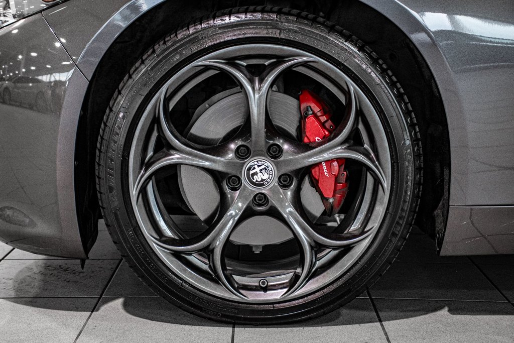 Alfa Romeo GIULIA Ti SPORT CUIR ROUGE TOIT OUVRANT NAVIGATION CAMERA 2021 à Montréal, Québec - 7 - w1024h768px
