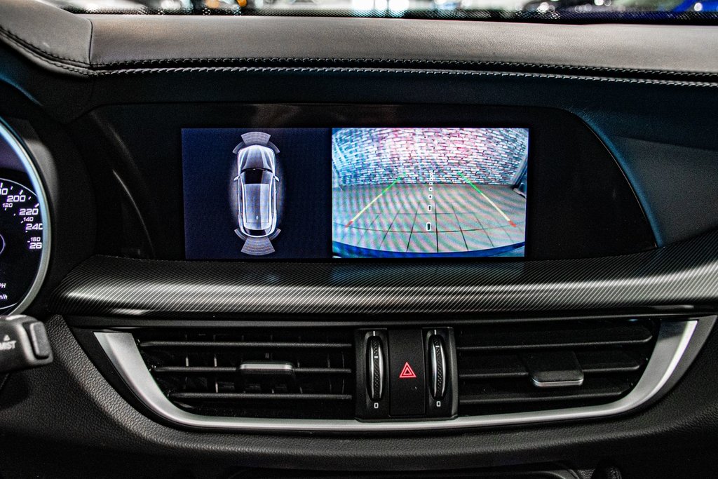 Alfa Romeo Stelvio VELOCE Q4 TOIT PANORAMIQUE NAV CAMERA 2022 à Montréal, Québec - 22 - w1024h768px