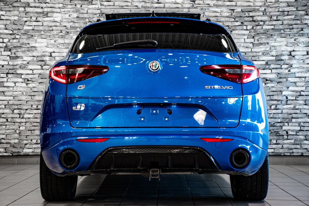 Alfa Romeo Stelvio VELOCE Q4 TOIT PANORAMIQUE NAV CAMERA 2022 à Montréal, Québec - 13 - w1024h768px