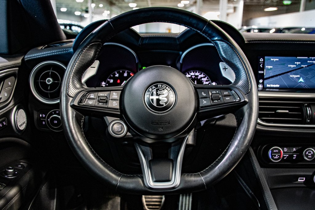 Alfa Romeo Stelvio VELOCE Q4 TOIT PANORAMIQUE NAV CAMERA 2022 à Montréal, Québec - 27 - w1024h768px