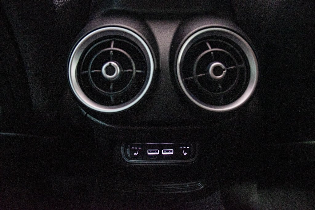 2022 Alfa Romeo Stelvio VELOCE Q4 TOIT  NAV CAMERA SIEGES CHAUFFANTS in Montréal, Quebec - 8 - w1024h768px