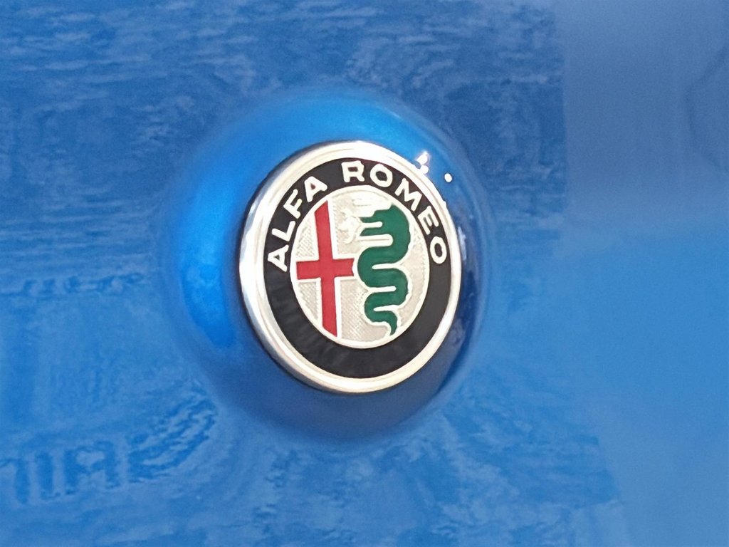 2022 Alfa Romeo Stelvio VELOCE Q4 TOIT  NAV CAMERA SIEGES CHAUFFANTS in Montréal, Quebec - 24 - w1024h768px