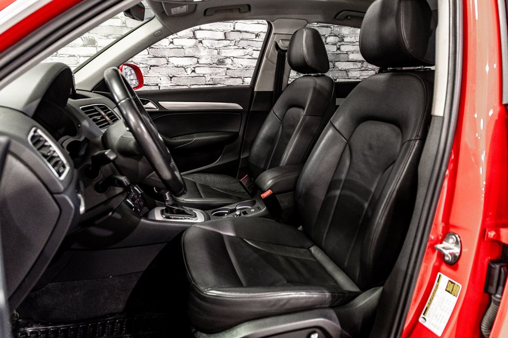 Audi Q3 Progressiv TOIT OUVRANT SIEGES CHAUFFANTS CUIR 2018 à Montréal, Québec - 17 - w1024h768px