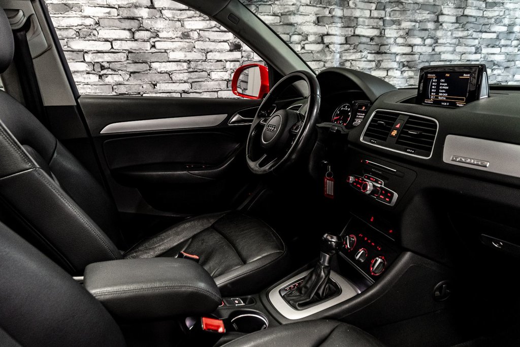 Audi Q3 Komfort TOIT OUVRANT CUIR SIEGES CHAUFFANTS 2018 à Montréal, Québec - 16 - w1024h768px