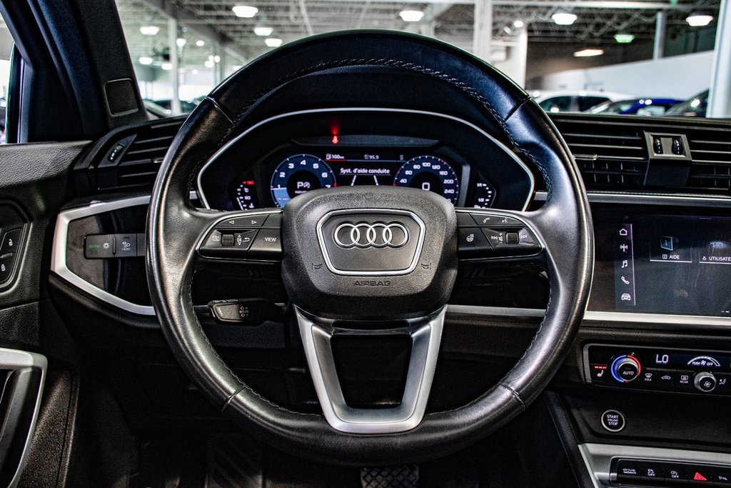 Audi Q3 KOMFORT VORSPRUNG EDITION TOIT PANO CAM CARPLAY 2022 à Montréal, Québec - 34 - w1024h768px