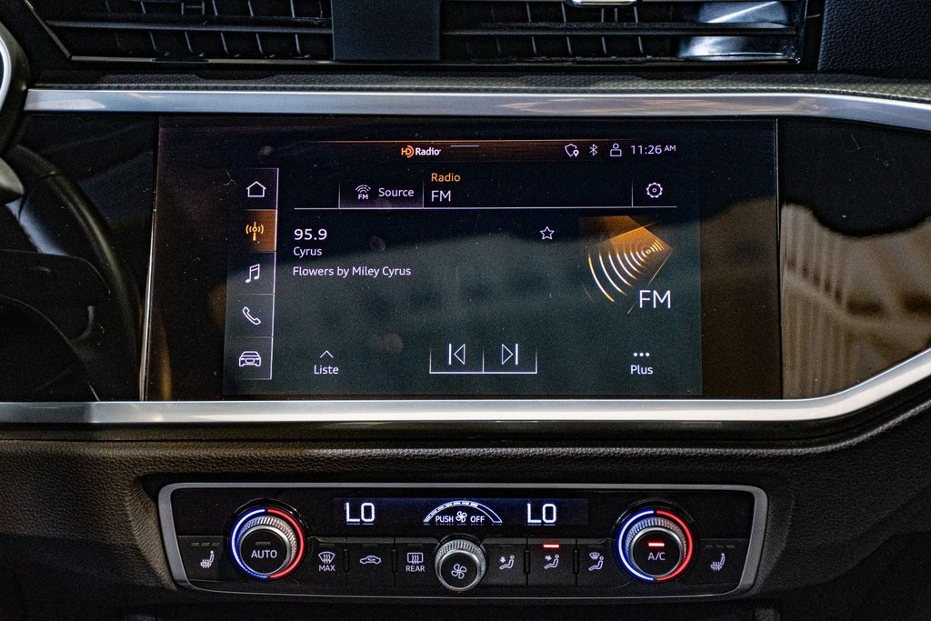 Audi Q3 KOMFORT VORSPRUNG EDITION TOIT PANO CAM CARPLAY 2022 à Montréal, Québec - 24 - w1024h768px