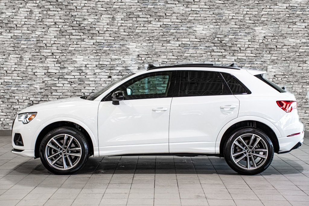 Audi Q3 KOMFORT VORSPRUNG EDITION TOIT PANO CAM CARPLAY 2022 à Montréal, Québec - 18 - w1024h768px