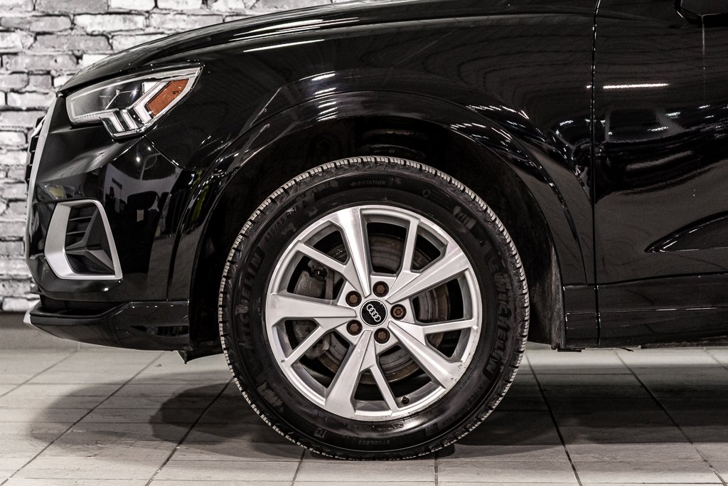 Audi Q3 KOMFORT QUATTRO CUIR TOIT PANO CAMERA 2022 à Montréal, Québec - 3 - w1024h768px