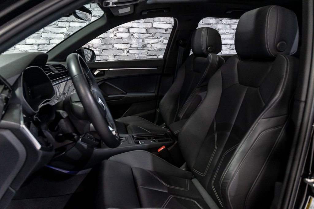 2024 Audi Q3 PROGRESSIV S-LINE AWD CUIR TOIT PANO CAM CARPLAY in Montréal, Quebec - 24 - w1024h768px