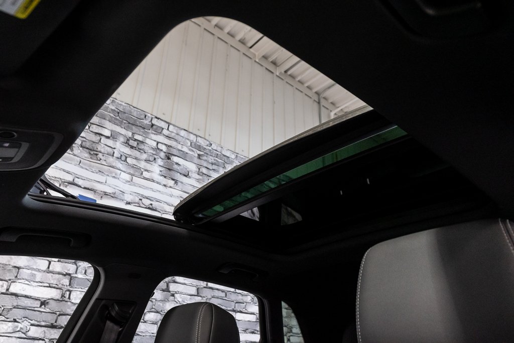 Audi Q3 PROGRESSIV S-LINE AWD CUIR TOIT PANO CAM CARPLAY 2024 à Montréal, Québec - 5 - w1024h768px