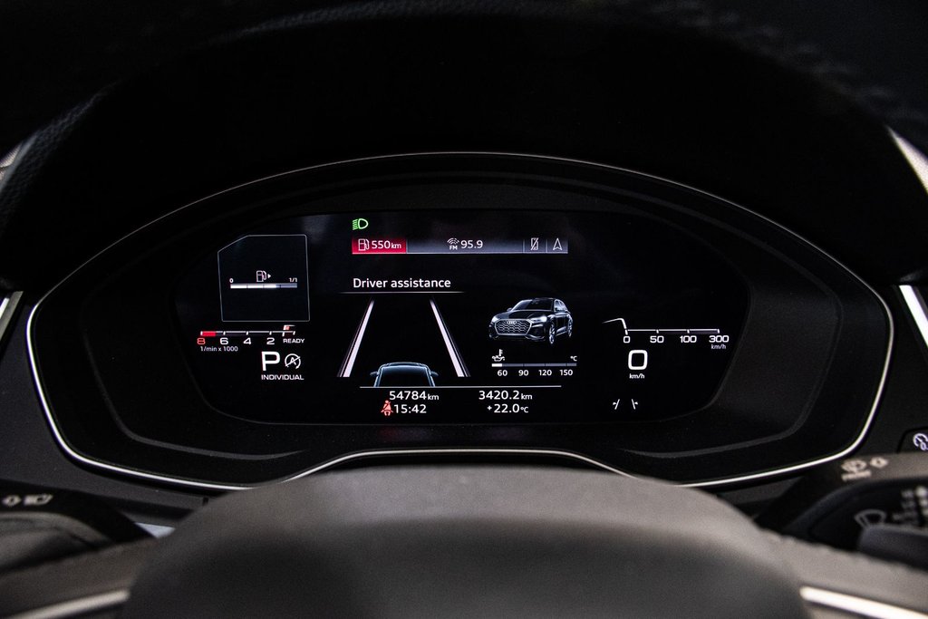 Audi Q5 PROGRESSIV S-LINE AWD CUIR TOIT CAM CARPLAY 2024 à Montréal, Québec - 38 - w1024h768px