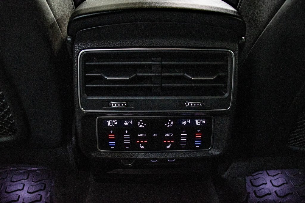 2021 Audi Q8 PROGRESSIV S-Line QUATTRO BANG & OLUFSEN CAM360 in Montréal, Quebec - 30 - w1024h768px