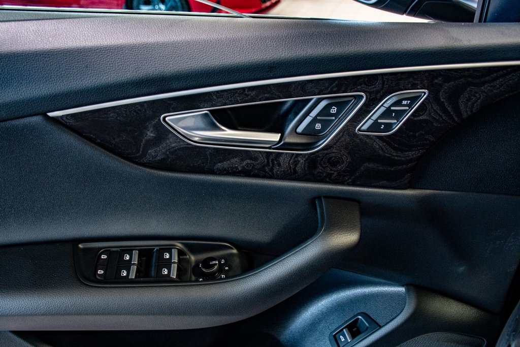 2021 Audi Q8 PROGRESSIV S-Line QUATTRO BANG & OLUFSEN CAM360 in Montréal, Quebec - 19 - w1024h768px