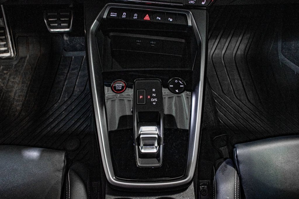2022 Audi S3 SEDAN ''CECI EST 2023'' QUATTRO CUIR TOIT CARPLAY in Montréal, Quebec - 30 - w1024h768px