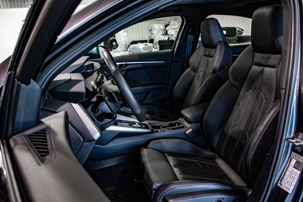 2022 Audi S3 SEDAN ''CECI EST 2023'' QUATTRO CUIR TOIT CARPLAY in Montréal, Quebec - 5 - w1024h768px