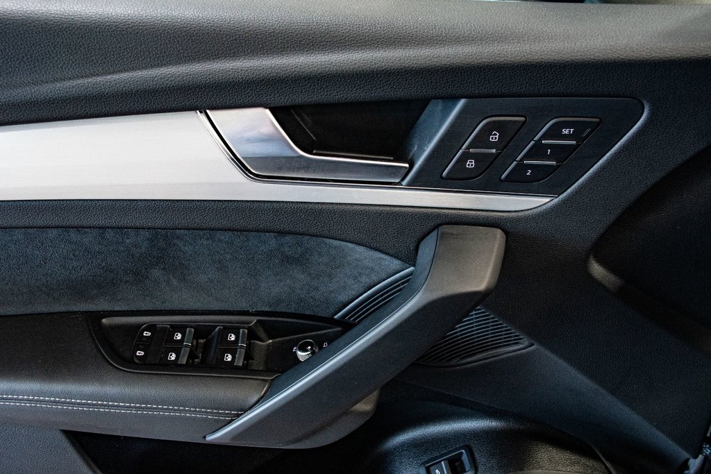 2024 Audi SQ5 TECHNIK QUATTRO B&O SOUND SYSTEM CAM 360 TOIT PANO in Montréal, Quebec - 19 - w1024h768px