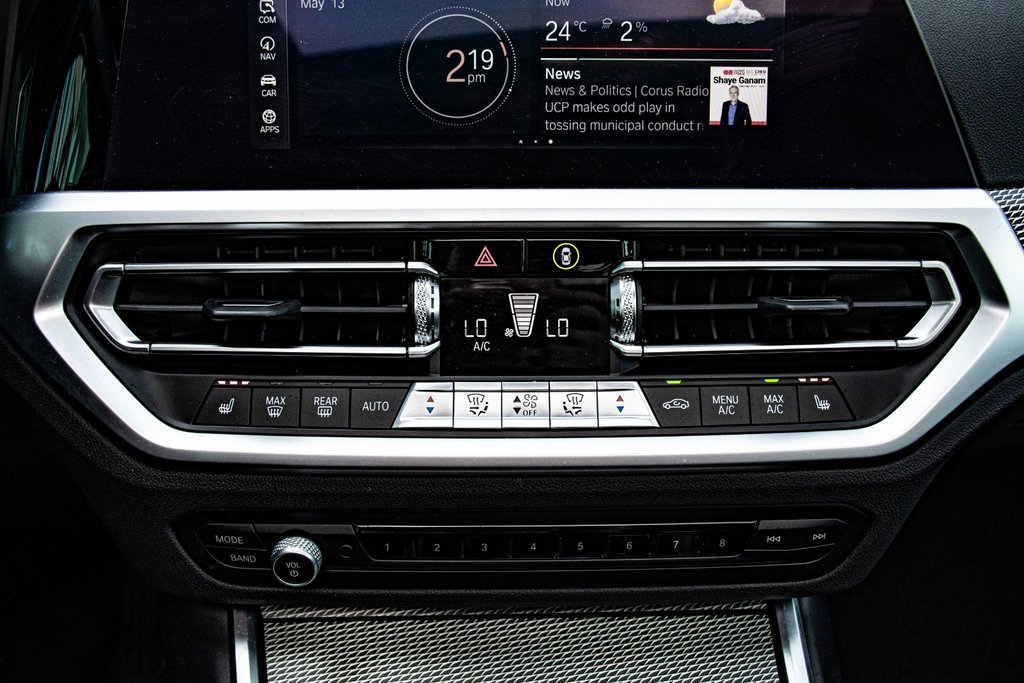 2021 BMW 3 Series 330i xDrive M SPORT PREMIUM PACK in Montréal, Quebec - 26 - w1024h768px